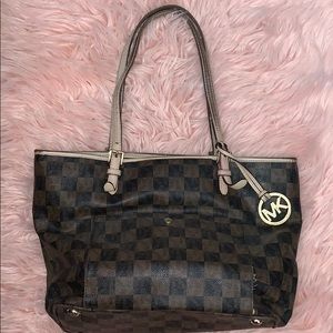 Checkered Michael Kors Shoulder Tote